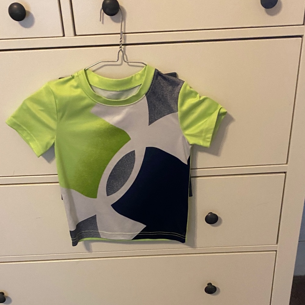Under Armour Neon Green Black White Graphic Kids Matching Set